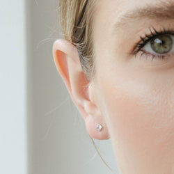 Square crystal studs medium