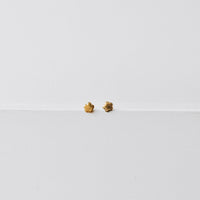 flower studs