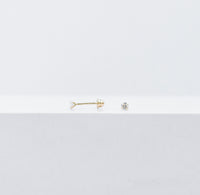 Round crystal studs medium