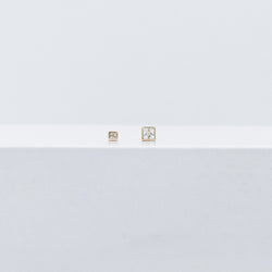 Square crystal studs medium