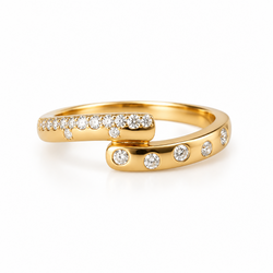 Serpent Thin Diamond Ring