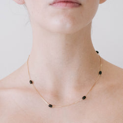 Oval onyx necklace