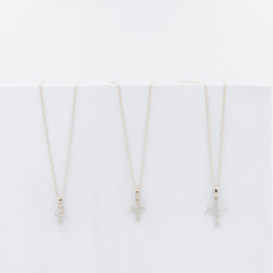 Cross crystal necklace chica