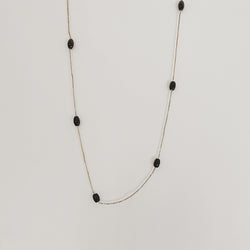 Oval onyx necklace